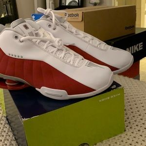 NIB (no lid) Nike Shox BB4 White/Red
